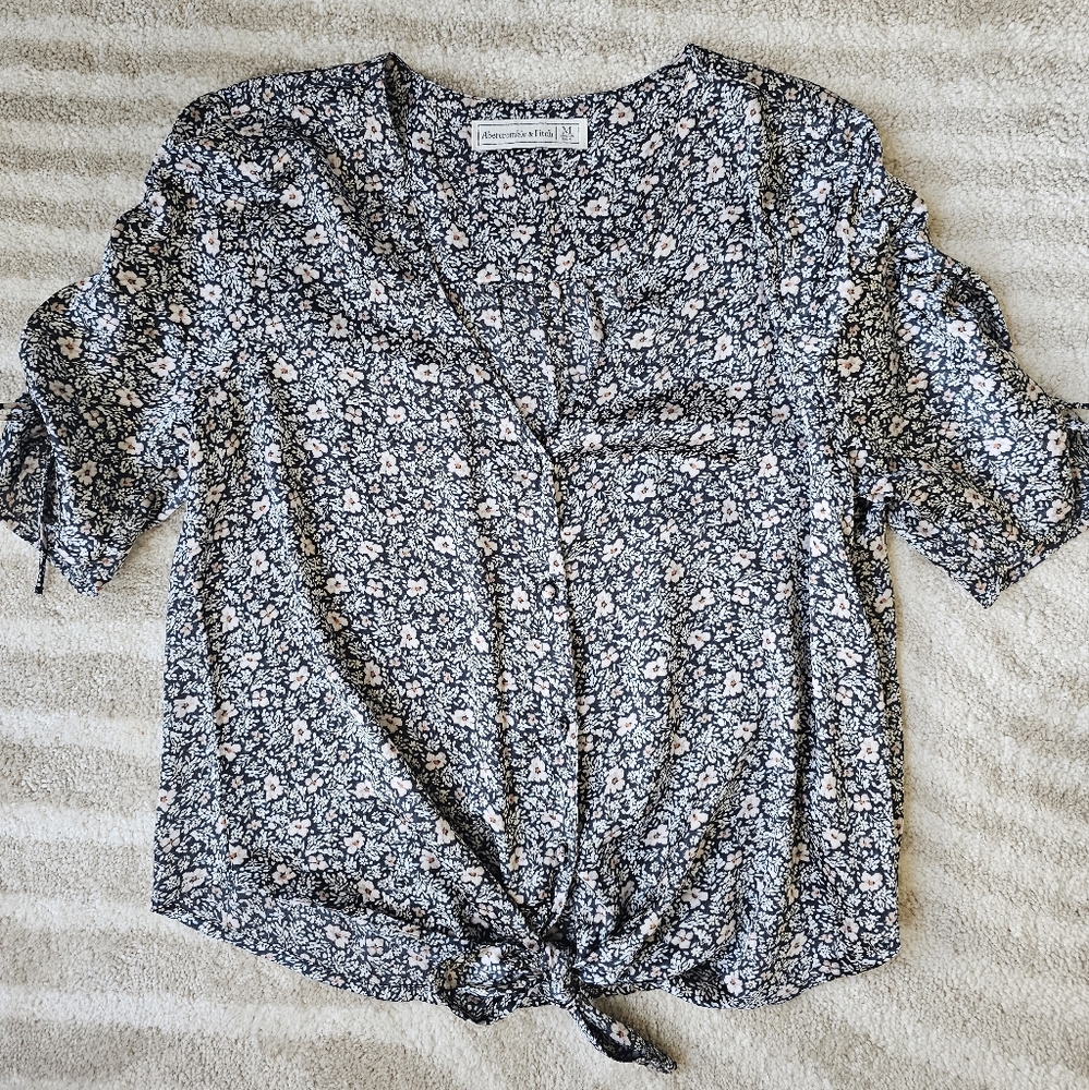 A&F Blouse